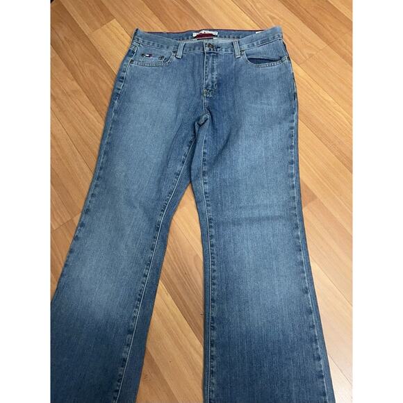Tommy Hilfiger Low Rise Flare Leg Slim Fit Women’s Jeans Stretch Size 8 NWT - Picture 6 of 14